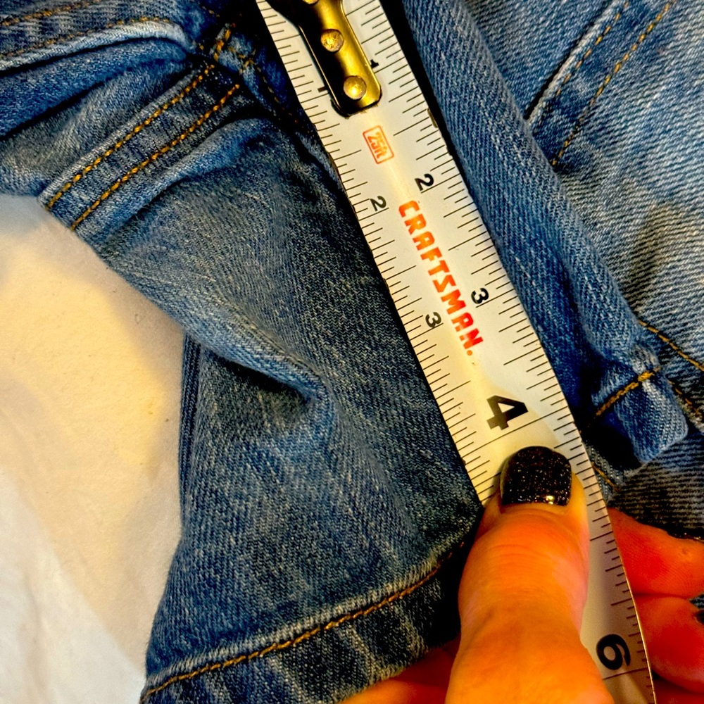 Levi Jean shorts, painter pants style. Words “I Love You” embroidered in red - Picture 8 of 8